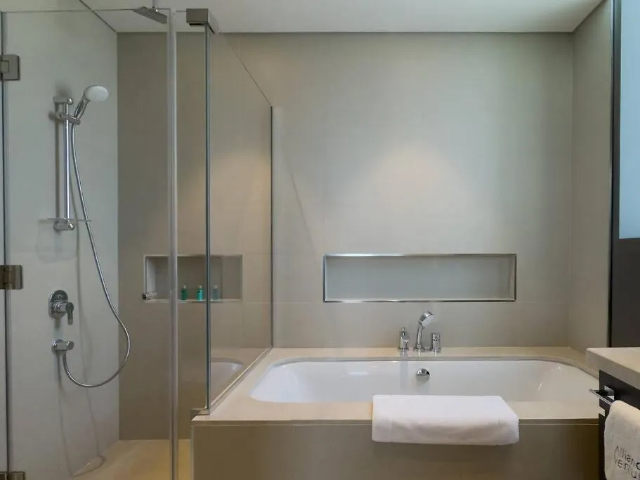 3Br Plus Maids With Full Burj Khalifa Views Dubai Apartment