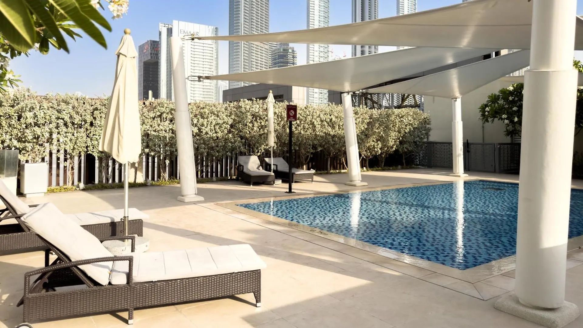 3Br Plus Maids With Full Burj Khalifa Views Dubai